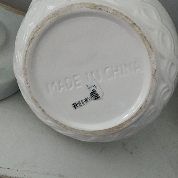 Garlic Storage Jar w/ Removable Lid “NWT” - Picture 9 of 9